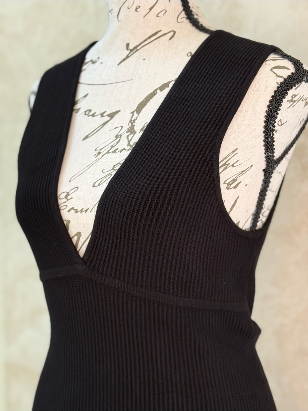 House of Harlow 1960 Black Ribbed Knit Plunge Back Mini Dress Size S EUC